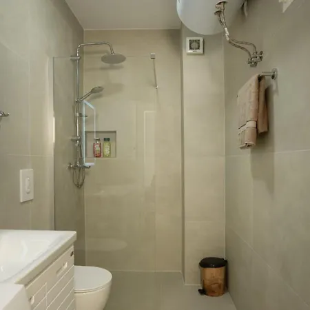 Apartment Padu's By Tok *