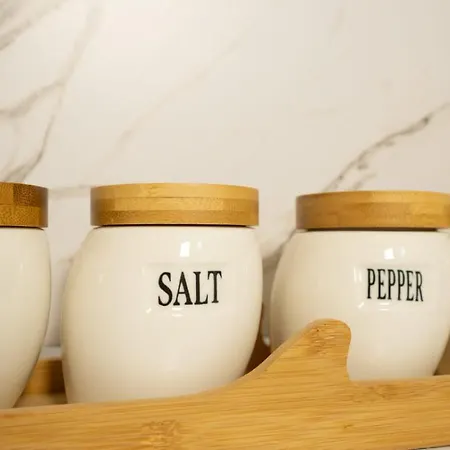 Padu's By Tok Apartment Durres