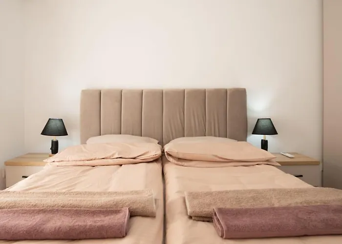 Apartman Padu's By Tok *